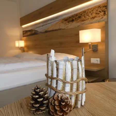Szálloda Strandhotel De Horn 3*