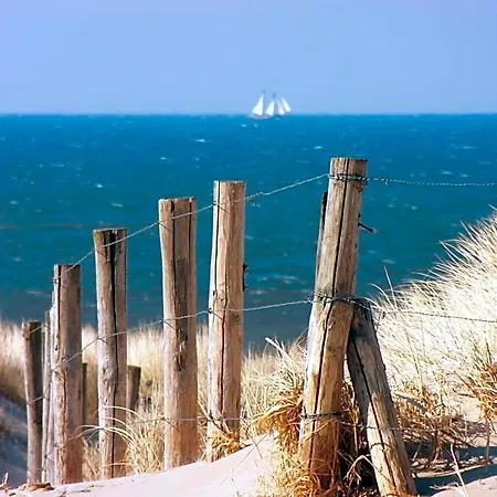Strandhotel De Horn 3*