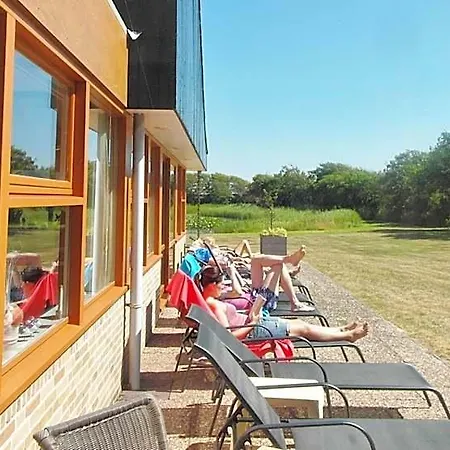 Strandhotel De Horn Hotel