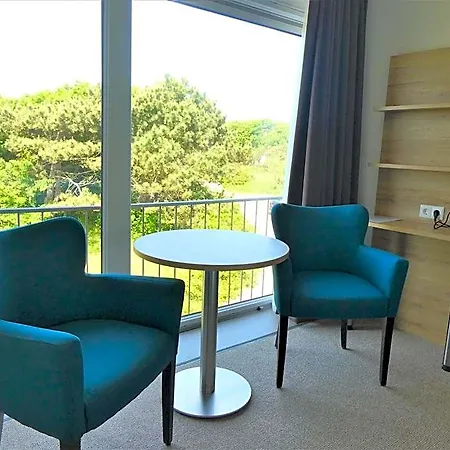 Hotel Strandhotel De Horn 3*